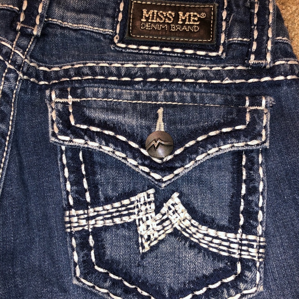 Miss Me Irene Bermuda shorts